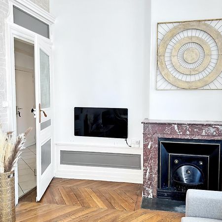Suite Cinnabar Oullins Extérieur photo