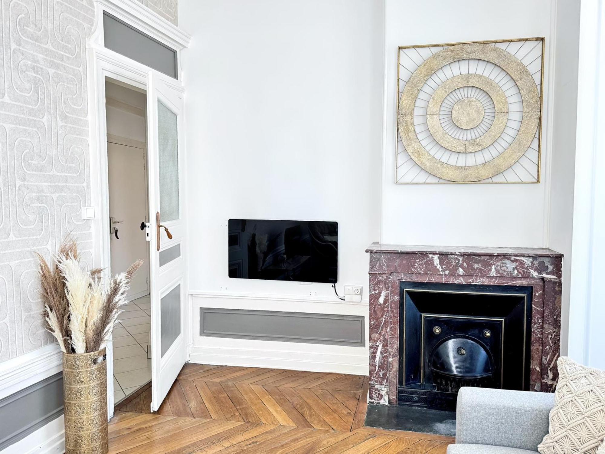 Suite Cinnabar Oullins Extérieur photo